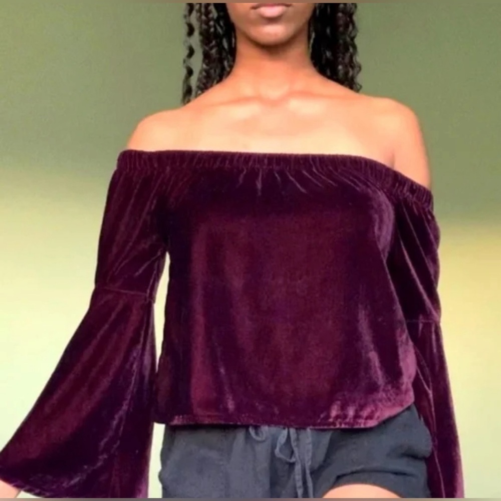 NEW M HOLLISTER VELVET Bell sleeve off shoulder woman baby doll romantic tunic